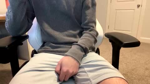 Snapshot of ufjsvskcn chatting on 02/15/26, 02:08 Love Lain online show from 02/15/26, 02:08