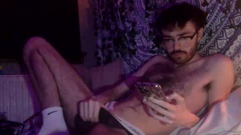 Snapshot of uhhstephen chatting on 11/26/25, 07:48 uhhstephen online show from 11/26/25, 07:48