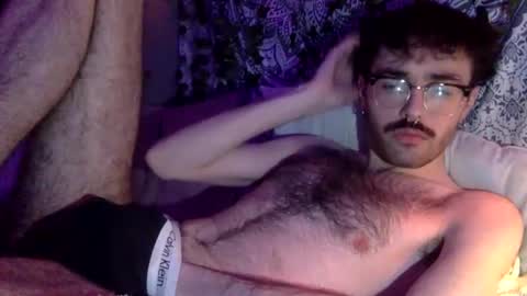 Snapshot of uhhstephen chatting on 11/30/25, 03:21 uhhstephen online show from 11/30/25, 03:21