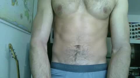 Snapshot of uhhuhyea chatting on 12/30/24, 10:12 uhhuhyea online show from 12/30/24, 10:12