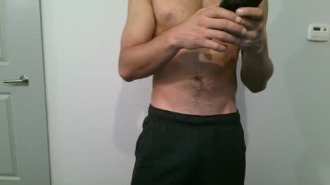 Snapshot of uhhuhyea chatting on 09/15/25, 11:16 uhhuhyea online show from 09/15/25, 11:16