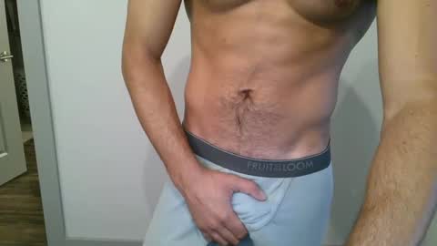 Snapshot of uhhuhyea chatting on 10/13/25, 06:41 uhhuhyea online show from 10/13/25, 06:41