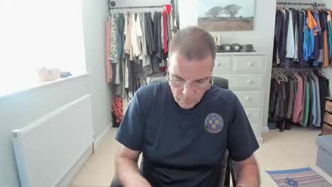 ukmarriedgay online show from 05/26/26, 08:43