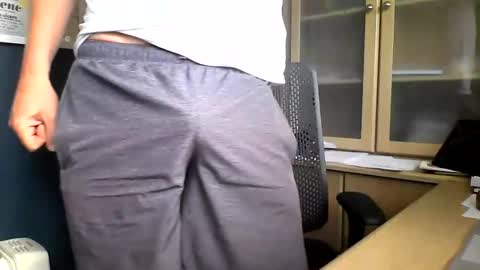 mark online show from 05/31/26, 01:40