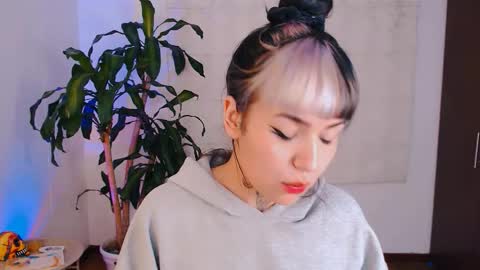 Martina online show from 09/30/25, 11:21