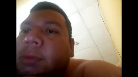 ulises4020 online show from 09/29/25, 11:42