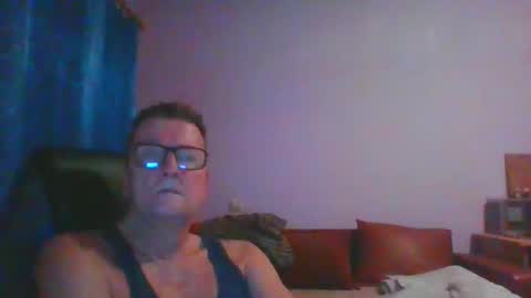 Snapshot of ulmeni4 chatting on 01/23/25, 06:45 ulmeni4 online show from 01/23/25, 06:45