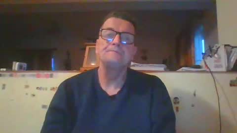 Snapshot of ulmeni4 chatting on 02/08/26, 05:44 ulmeni4 online show from 02/08/26, 05:44