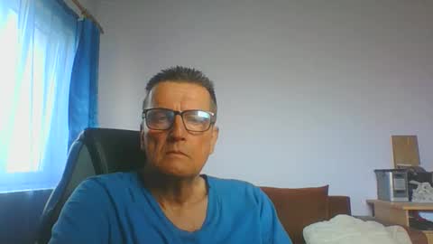 Snapshot of ulmeni4 chatting on 03/17/26, 07:01 ulmeni4 online show from 03/17/26, 07:01