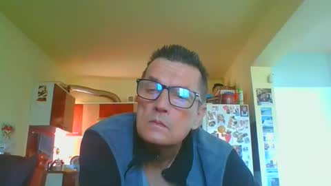 Snapshot of ulmeni4 chatting on 03/24/26, 07:13 ulmeni4 online show from 03/24/26, 07:13