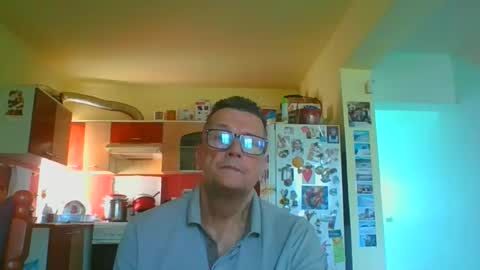 ulmeni4 online show from 05/11/26, 05:57