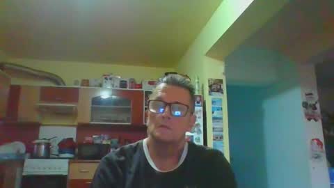 ulmeni4 online show from 05/25/26, 06:14