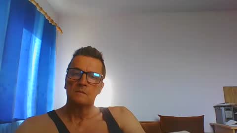 ulmeni4 online show from 05/30/26, 03:31