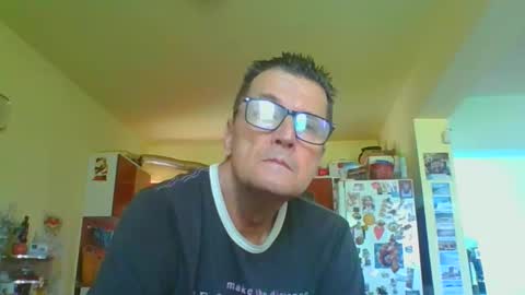 ulmeni4 online show from 06/07/26, 08:29
