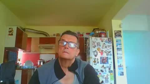 ulmeni7 online show from 04/23/26, 10:58