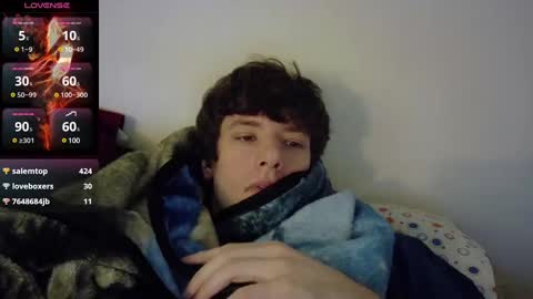 Snapshot of ultrakang69 chatting on 12/22/24, 08:27 ultrakang69 online show from 12/22/24, 08:27