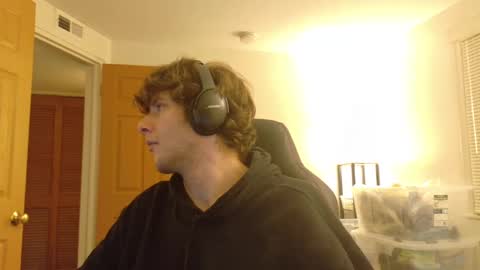 Snapshot of ultrakang69 chatting on 01/24/25, 11:04 ultrakang69 online show from 01/24/25, 11:04