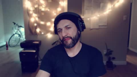 ultratoaster online show from 12/10/24, 04:24