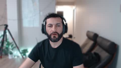 ultratoaster online show from 01/05/25, 11:22