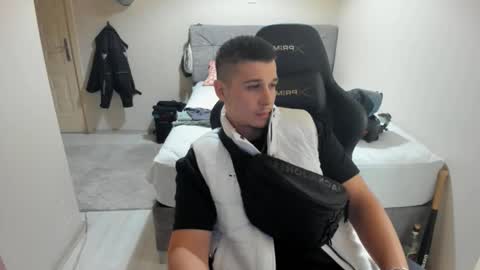 hi im mike tyson -  online show from 09/17/25, 06:31