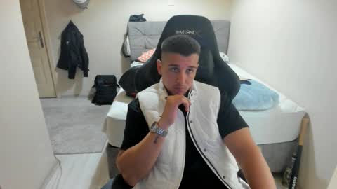 hi im mike tyson -  online show from 09/26/25, 07:40