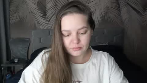 Snapshot of ulystar chatting on 01/04/25, 06:09 Ulyana online show from 01/04/25, 06:09