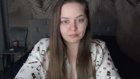 Snapshot of ulystar chatting on 01/06/25, 09:30 Ulyana online show from 01/06/25, 09:30