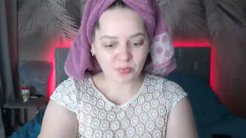 Snapshot of ulystar chatting on 01/14/25, 06:45 Ulyana online show from 01/14/25, 06:45