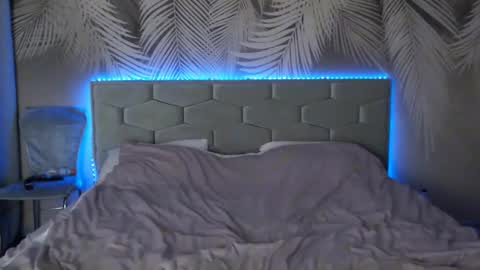 Snapshot of ulystar chatting on 02/04/25, 10:43 Ulyana online show from 02/04/25, 10:43