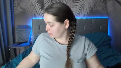 Snapshot of ulystar chatting on 02/16/25, 01:16 Ulyana online show from 02/16/25, 01:16