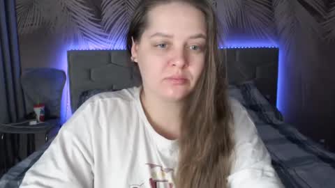 Snapshot of ulystar chatting on 03/03/25, 05:20 Ulyana online show from 03/03/25, 05:20