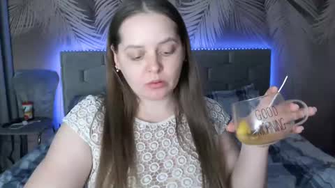 Snapshot of ulystar chatting on 03/04/25, 01:17 Ulyana online show from 03/04/25, 01:17