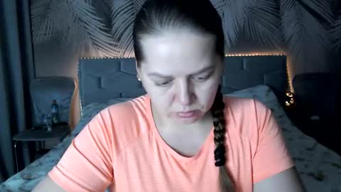 Snapshot of ulystar chatting on 12/01/25, 07:35 Ulyana online show from 12/01/25, 07:35