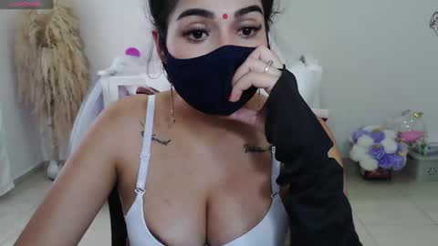 umarani online show from 01/31/25, 04:17