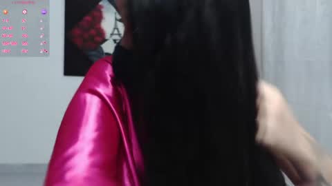 umarani online show from 04/23/26, 10:14