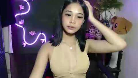 umi online show from 10/25/25, 04:42