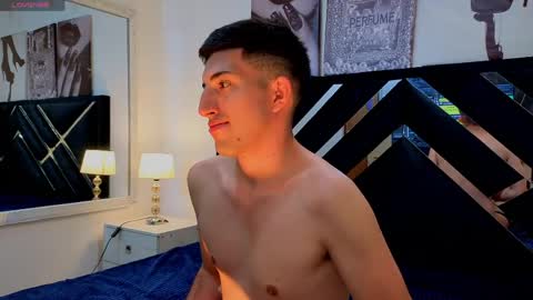 un_sluttyy online show from 04/15/26, 11:17