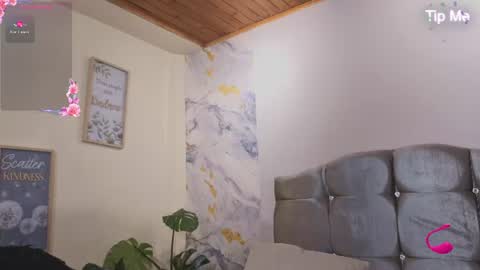 un_sluttyy online show from 07/23/26, 11:30