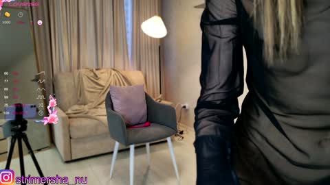 unarks online show from 01/15/25, 12:47