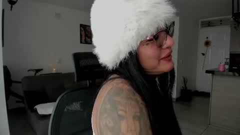 Snapshot of unatatuada chatting on 06/10/26, 06:40 Franchesca online show from 06/10/26, 06:40