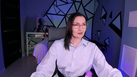 Snapshot of unatera chatting on 01/10/26, 09:22 UnaTera online show from 01/10/26, 09:22