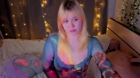 unburntkatniss online show from 04/17/26, 01:36