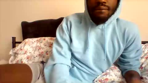 Snapshot of uncircumcise30 chatting on 03/21/26, 01:37 uncircumcise30 online show from 03/21/26, 01:37