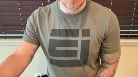 uncleblazer10 online show from 02/24/25, 08:14