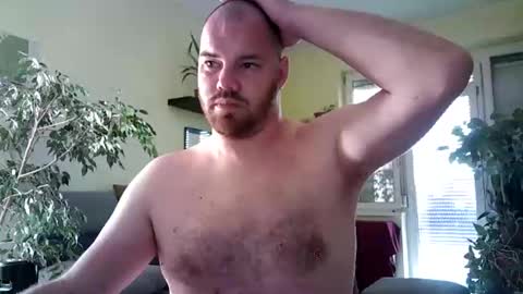 Snapshot of uncut_strong chatting on 05/28/26, 03:59 Uncut Strong online show from 05/28/26, 03:59
