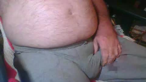 Snapshot of uncutmike7x5 chatting on 01/02/25, 02:00 uncutmike7x5 online show from 01/02/25, 02:00