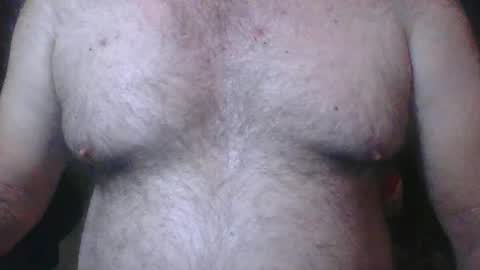 Snapshot of uncutmike7x5 chatting on 01/27/25, 04:09 uncutmike7x5 online show from 01/27/25, 04:09