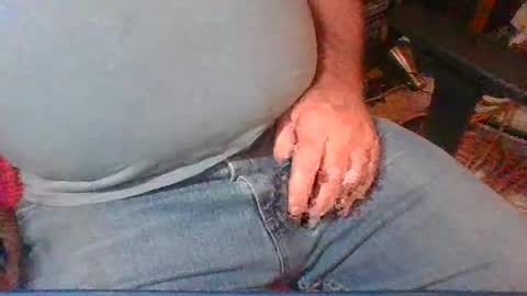 Snapshot of uncutmike7x5 chatting on 01/29/25, 07:32 uncutmike7x5 online show from 01/29/25, 07:32