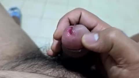 Snapshot of uncuttool3000 chatting on 12/16/25, 12:26 uncuttool3000 online show from 12/16/25, 12:26