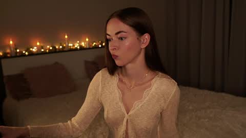 Under The Skin online show from 04/27/26, 12:25